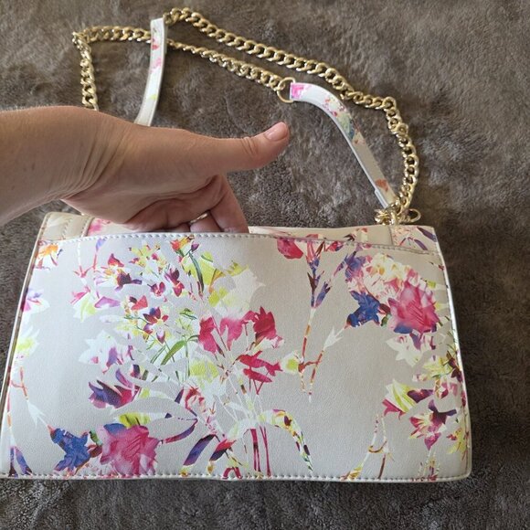 INC Sibbell Floral Faux Leather Envelope Shoulder Bag Clutch Gold Chain - Picture 9 of 16